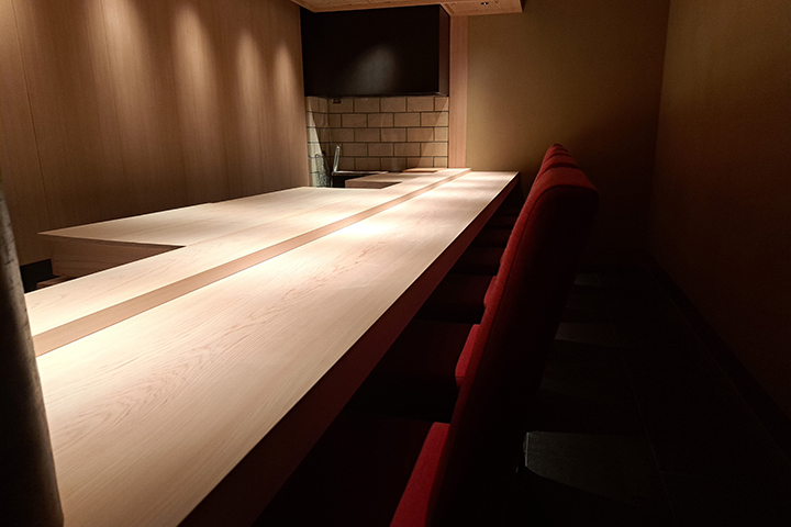tsuechi　孫ご飯　SYSーStudio Sushi Chef Machine SSG-SCS｜SUZUMO