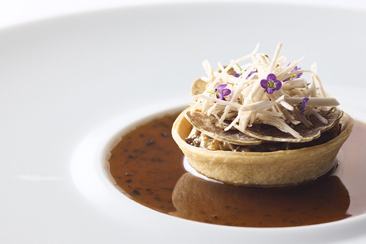 ポール・ボキューズ フランス料理 公式】Jardin Paul Bocuse｜Kanazawa | Amadai snapper in crispy